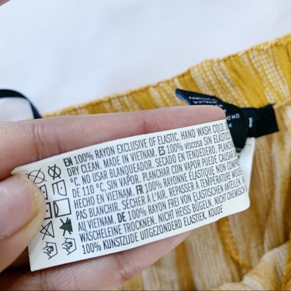 Forever 21 Striped Set Crop Top and Split-Leg Pant - Picture 16 of 16